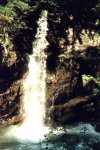 Regenbogen-Wasserfall